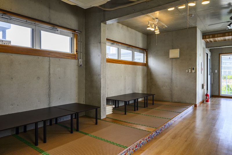 明るくてカフェのような教室